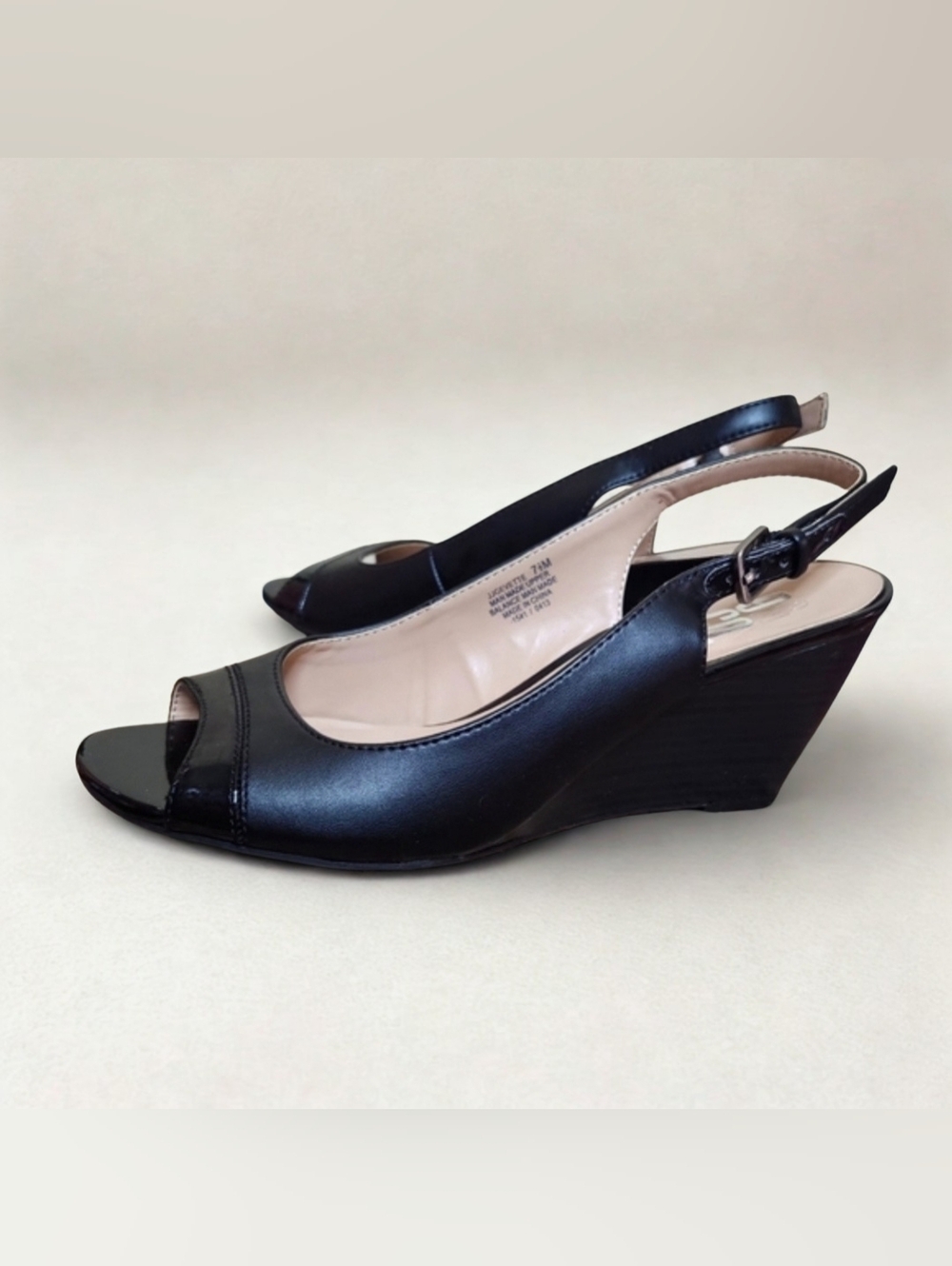 9 & 𝘾𝙤. Gevette Slingback Peep-toe Wedges in Black •  Size 7.5